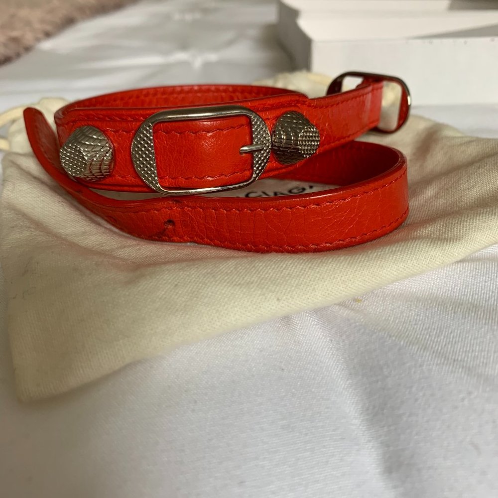 Balenciaga Classic Edge Triple Wrap Bracelet - Picture 2 of 6